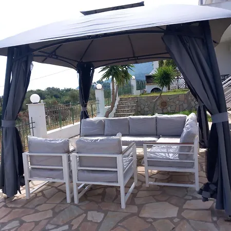 Farran 2 Villa