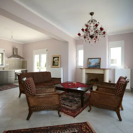 Vila Farran 2 *